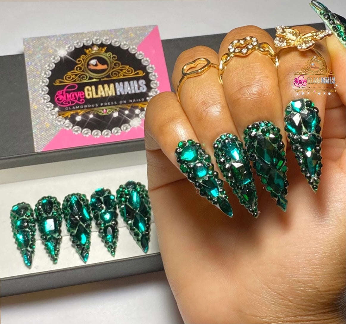 Green All Bling Everything Press On Nails – Shaye Glam Nails