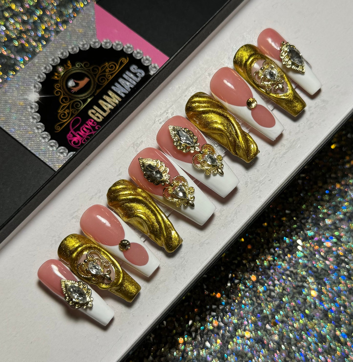 Stylish Glam Press On Nails