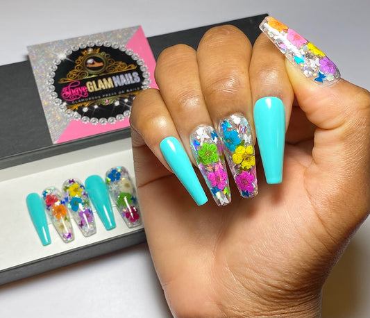 Turquoise Flowers Press On Nails
