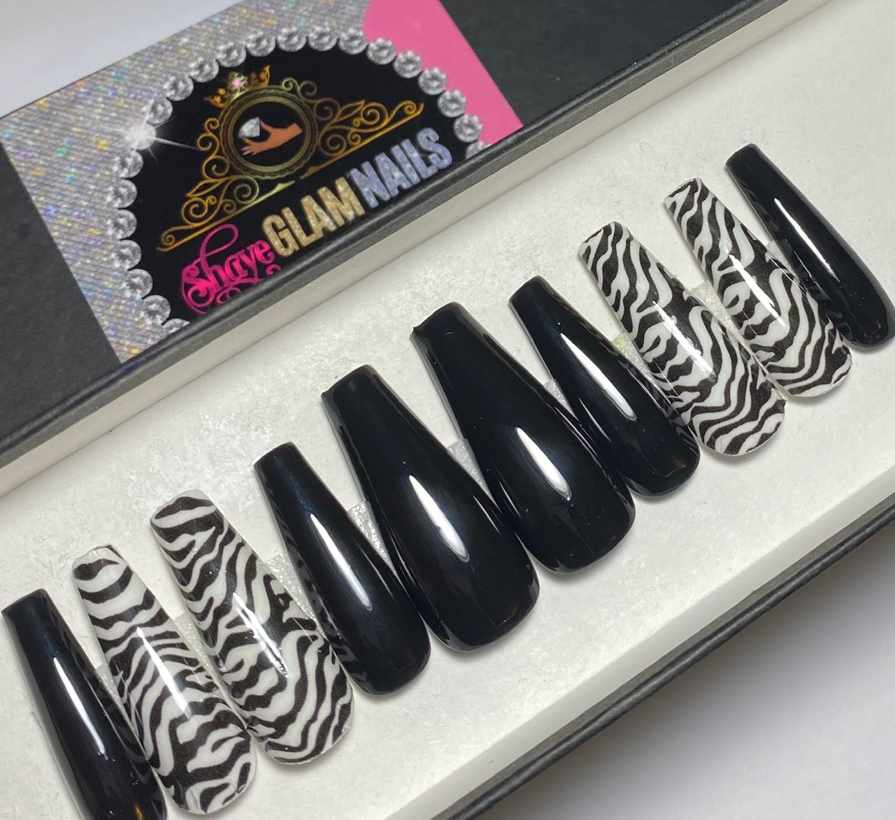 Zebra Press On Nails