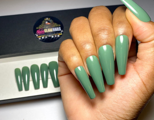 Forest Green Press On Nails